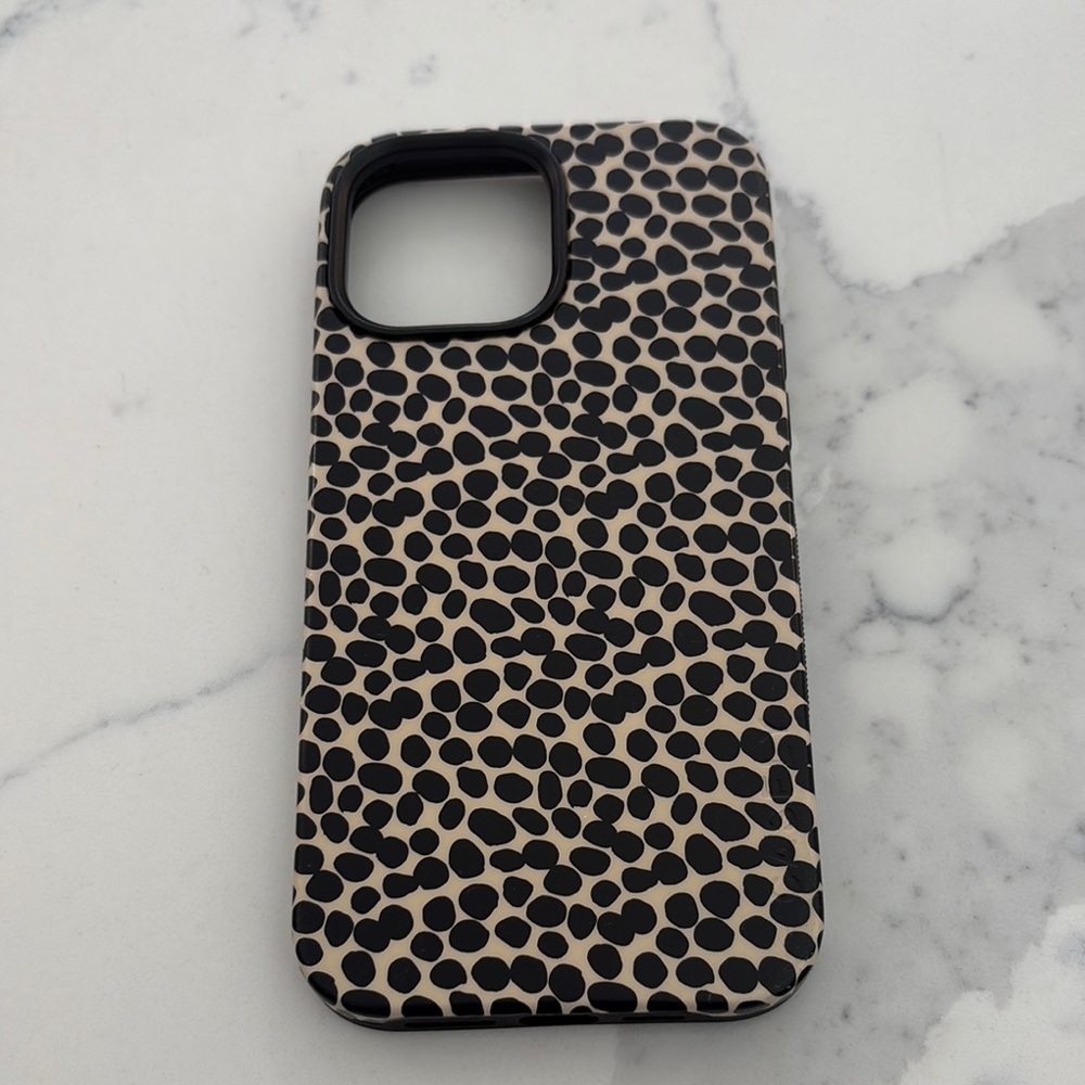 Casely Black and Tan Phone Case IPhone 13 Max Pro